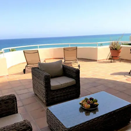 Penthouse Bermuda 9 إِستيبونا