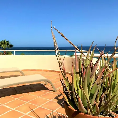 Penthouse Bermuda 9 إِستيبونا